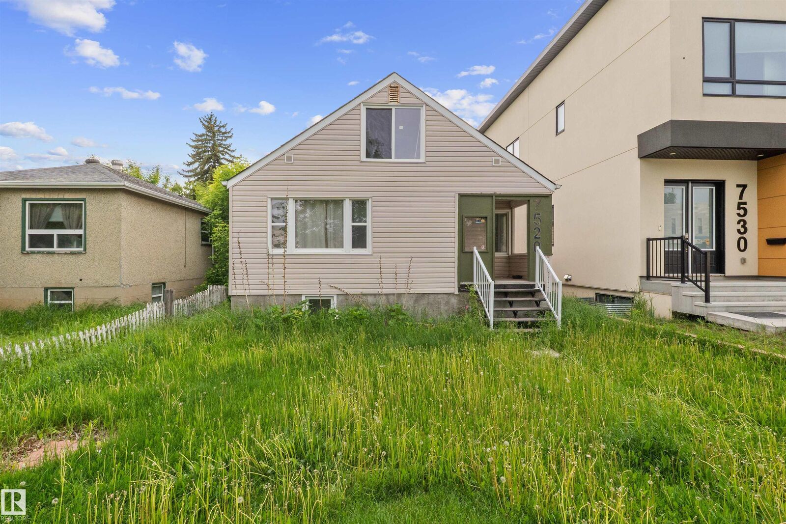 Property Photo: 7520 106 Street NW AB T6E 4W2
