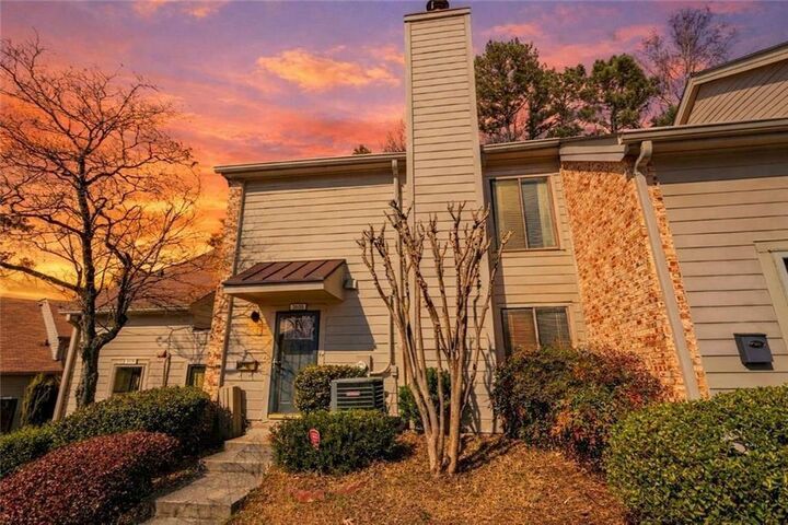 Property Photo:  3608 Stonewall Court  GA 30339 