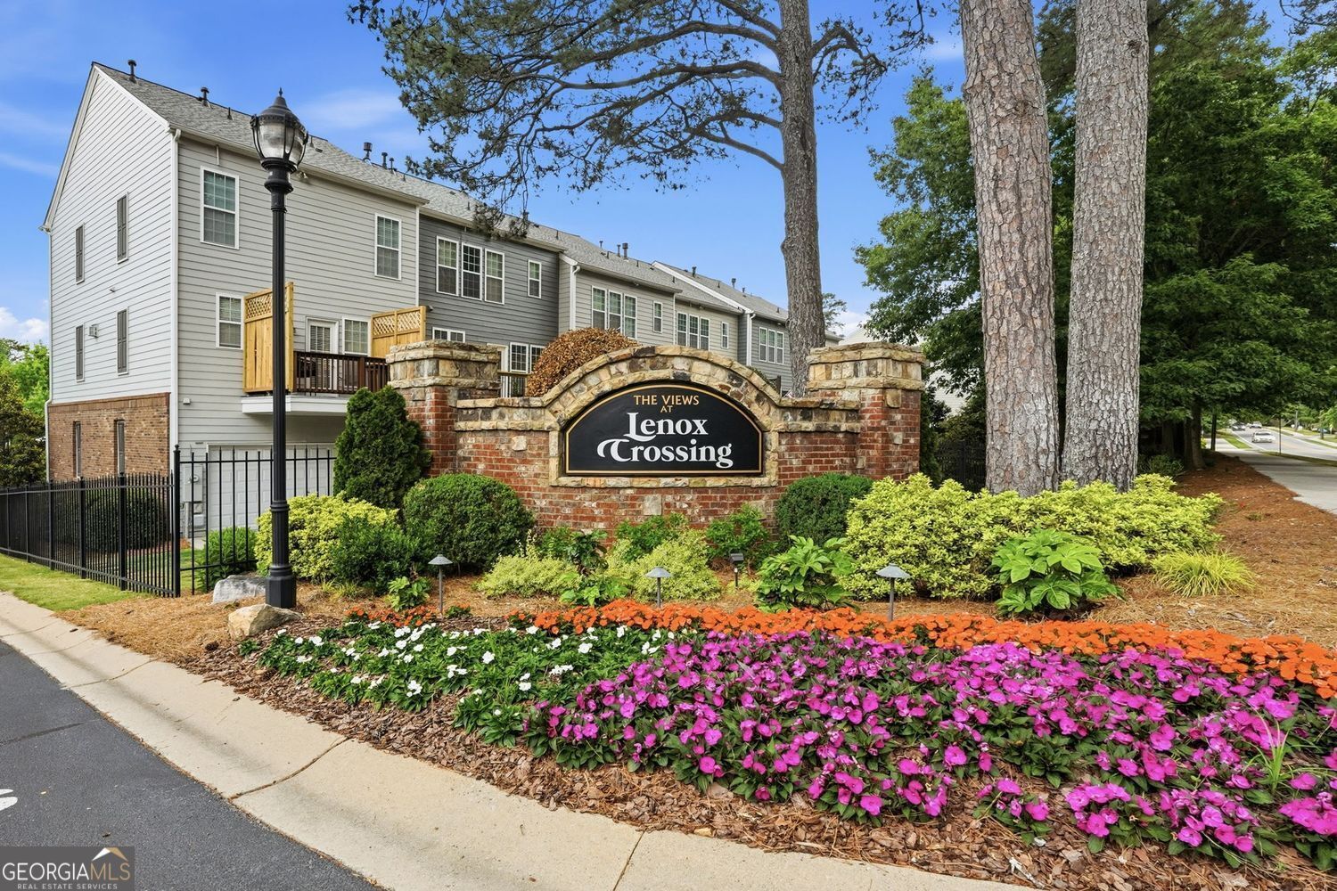 Property Photo:  2246 Limehurst Drive NE  GA 30319 