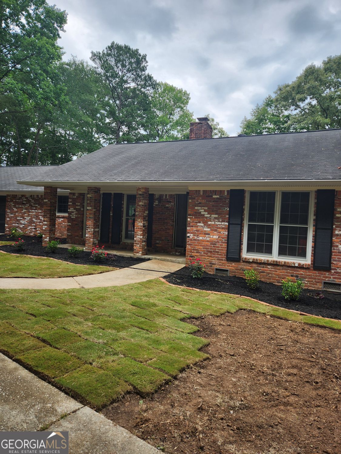 Property Photo: 130 Sandy Drive GA 30281