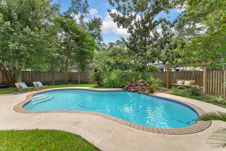 Property Photo:  126 Wisteria Walk Circle  TX 77381 