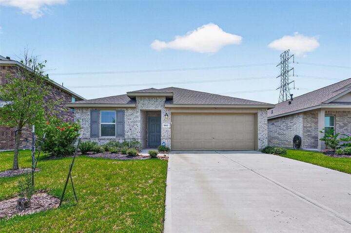 Property Photo:  9611 Atwood Lake Drive  TX 77521 