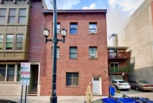 Property Photo: 136 Essex St 3 NJ 07302
