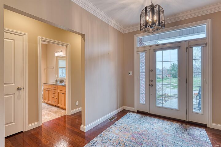 Property Photo:  909 Uriel Court  IN 47725 