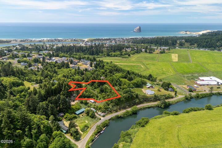 Property Photo:  Tl 200 Reddekopp Road  OR 97112 