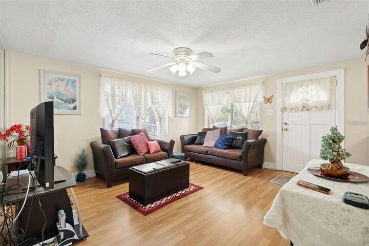 Property Photo:  4530 72nd Avenue N  FL 33781 