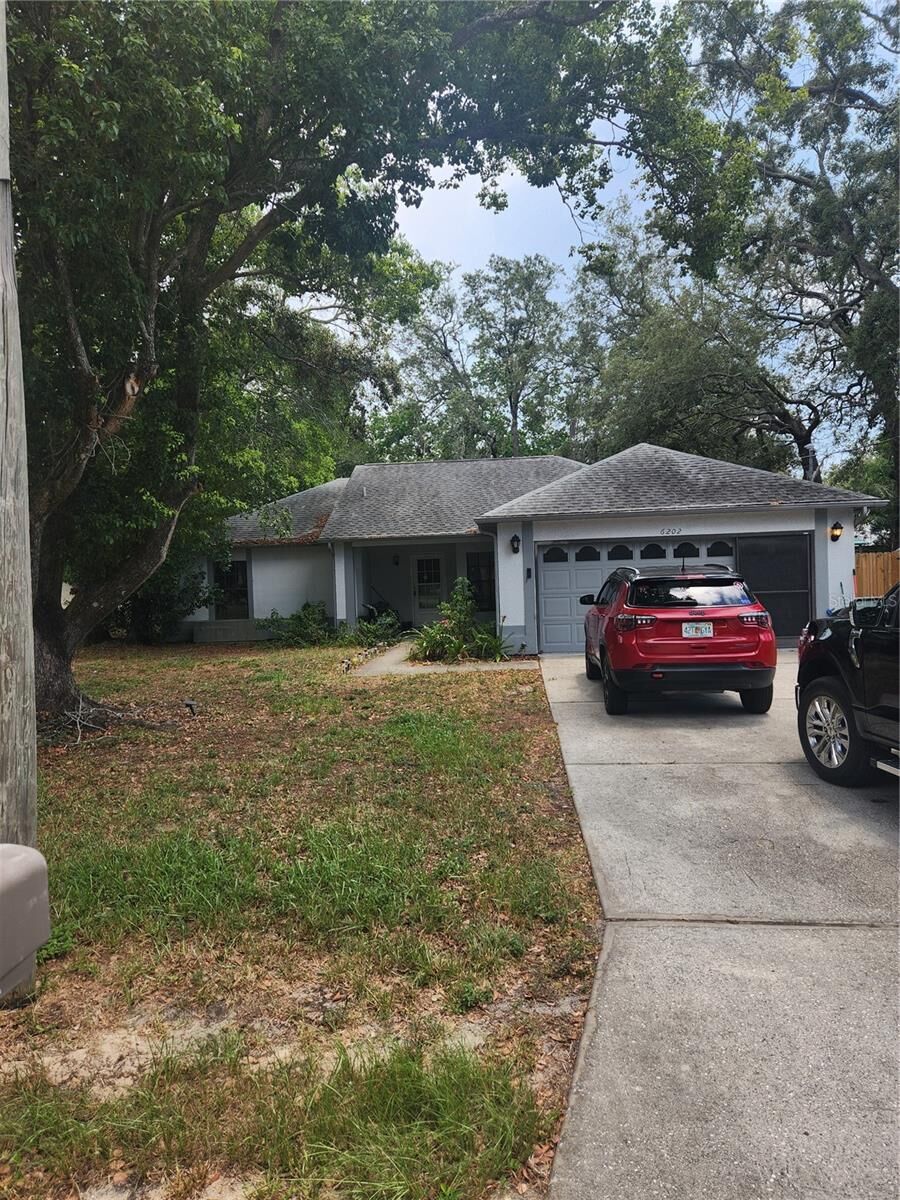 Property Photo: 6202 Piedmont Drive FL 34606