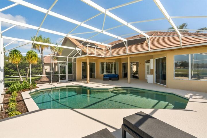 Property Photo:  11217 Willow Gardens Drive  FL 34786 