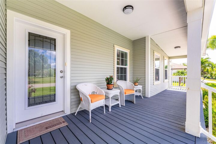 Property Photo:  308 W Grace Street  FL 33950 