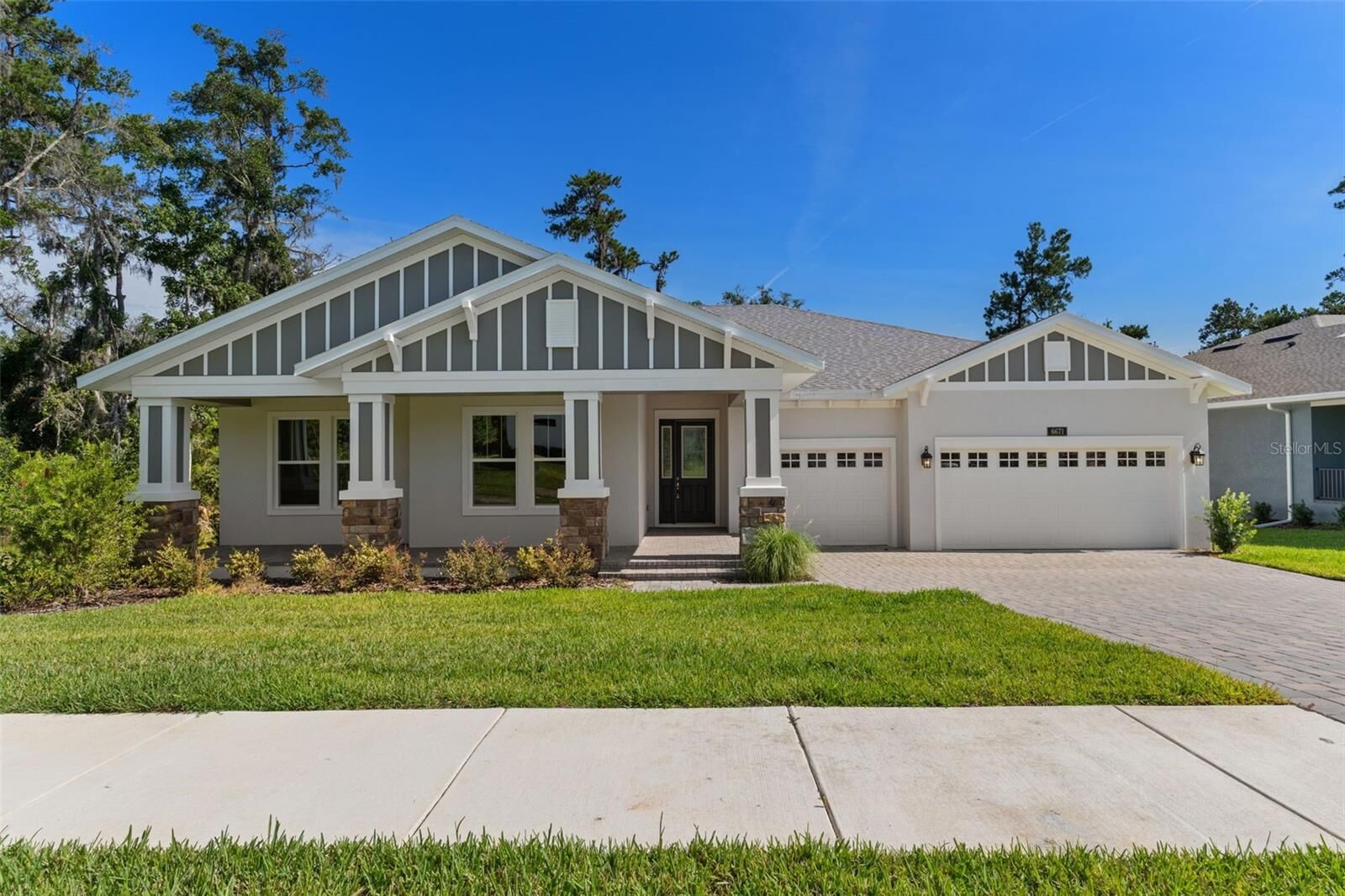 Property Photo:  6671 Summit View Drive  FL 34601 