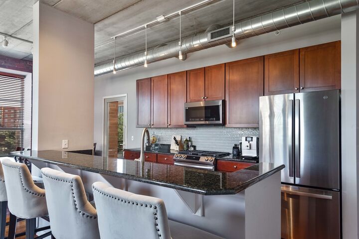 Property Photo:  647 Metropolitan Way 214  IL 60016 