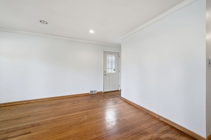 Property Photo:  5835 Reba Street  IL 60053 