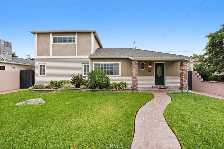 Property Photo:  1911 N Fairview Street  CA 91505 