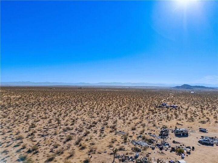Property Photo:  6311431 Sunset Road  CA 92252 