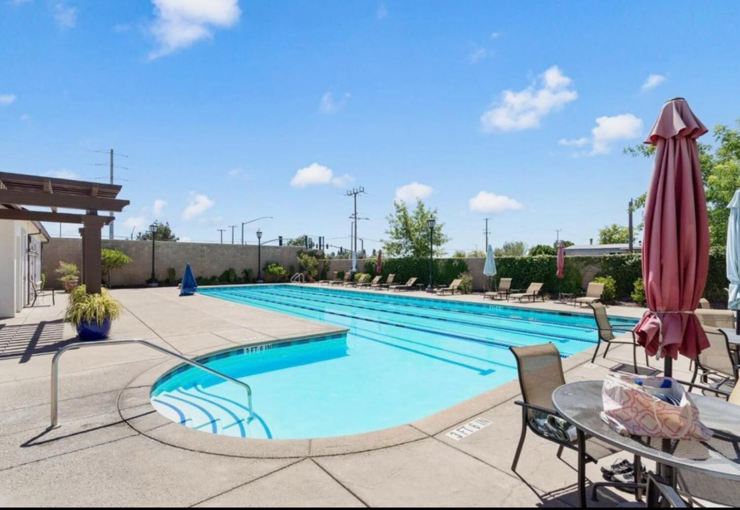 Property Photo: 7438 Chevelle Way CA 95829