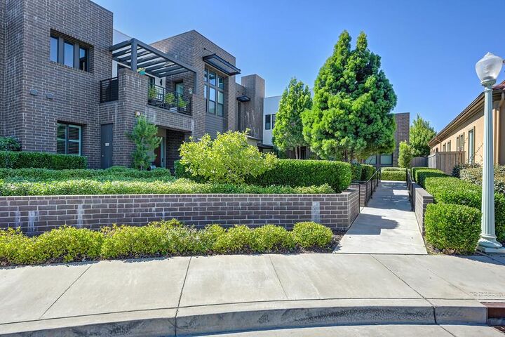Property Photo:  3231 McKinley Village Way  CA 95816 