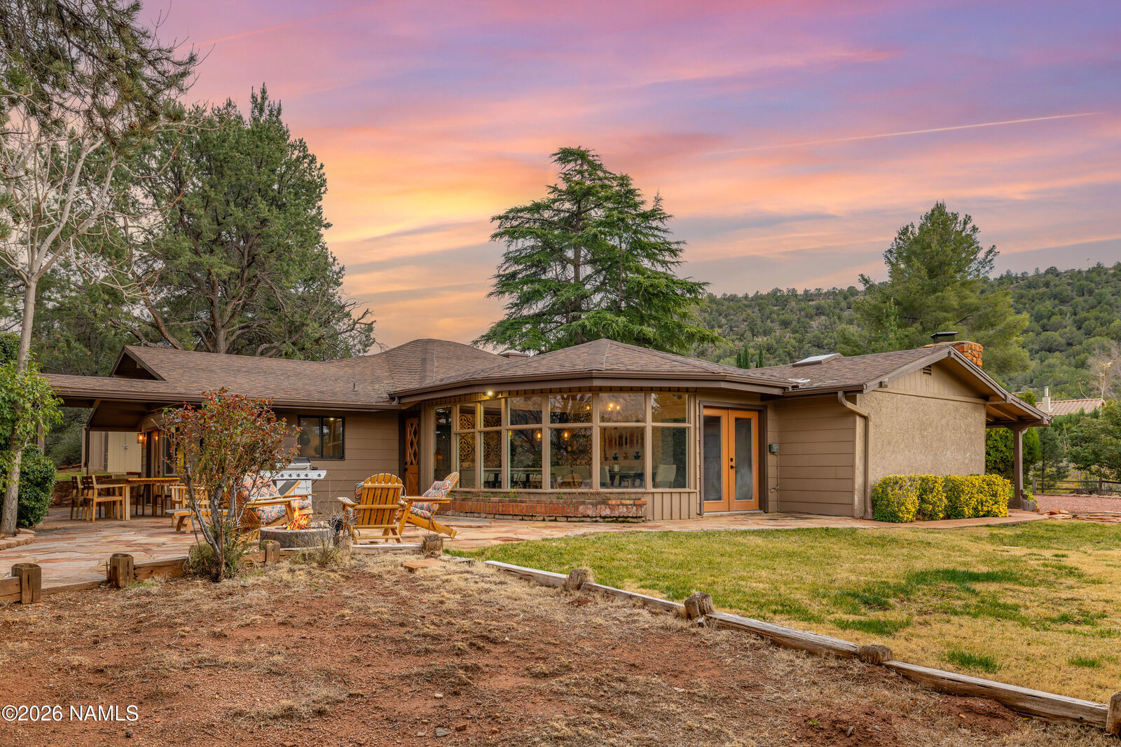 Property Photo: 385 Rockridge Drive AZ 86336