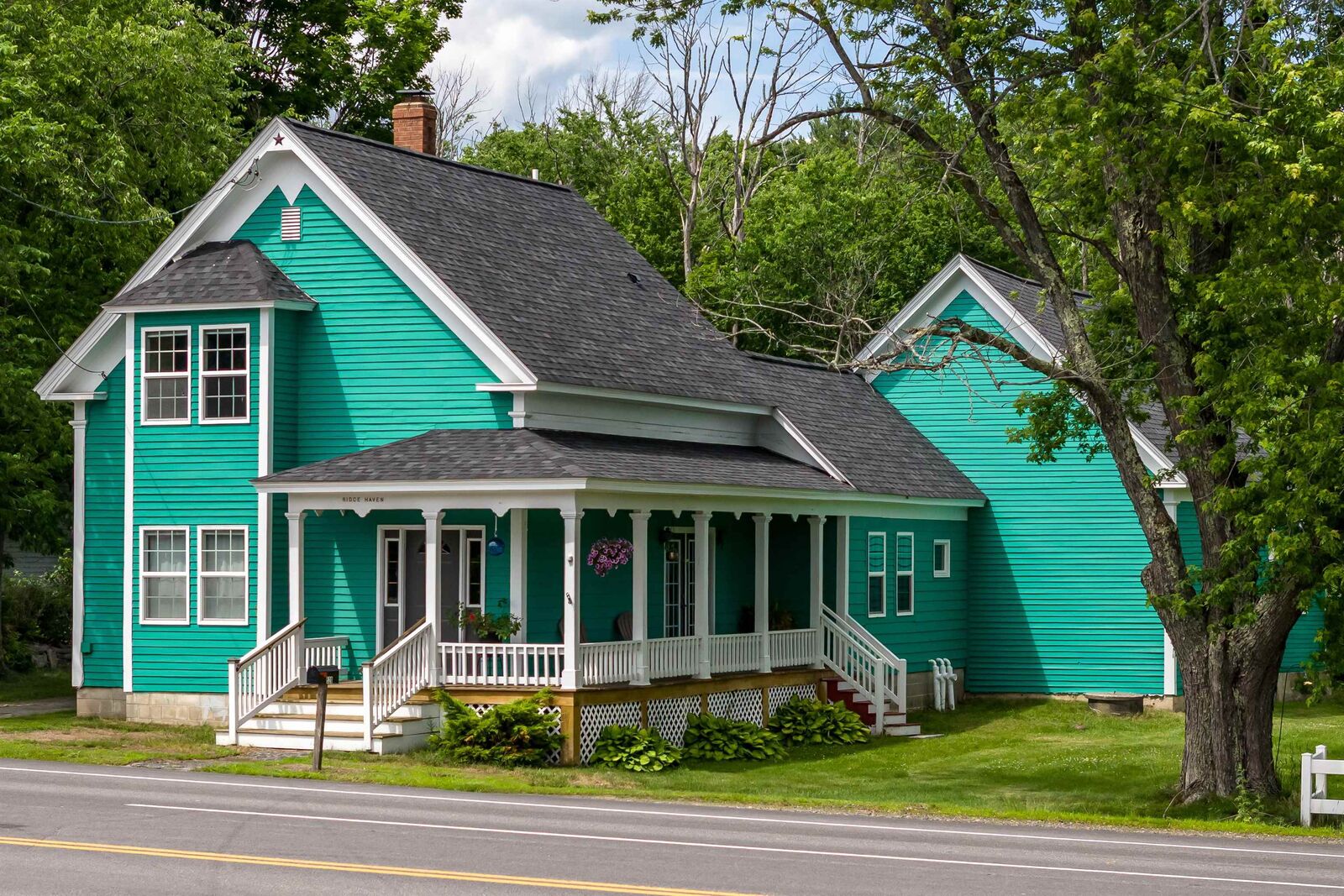 Property Photo:  520 First Nh Turnpike  NH 03261 