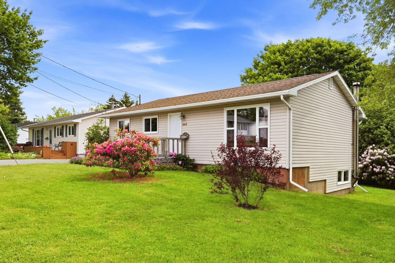 Property Photo:  443 Arklow Drive, Cole Harbour  NS B2W 2S1 