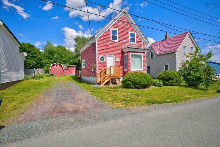 62 Chapel Street — photo 1