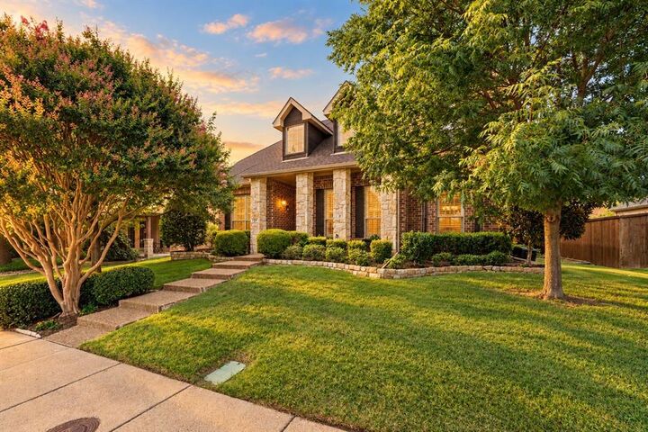 Property Photo:  1750 Lake Forest Drive  TX 75087 