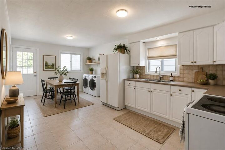 Property Photo:  92 East 24th Street  ON L8V 2Y1 