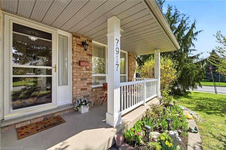 Property Photo: 7917 Ethel Street ON L2H 2Z8