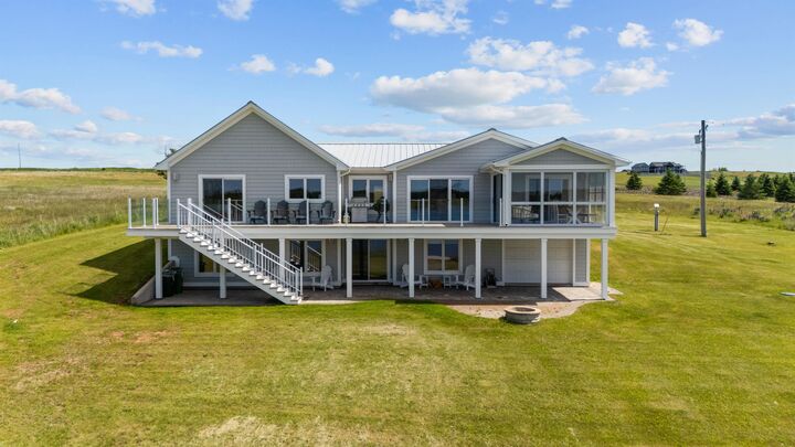 8 Souwest Drive — photo 1
