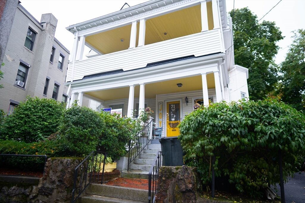 Property Photo:  71 Townsend St  MA 02119 