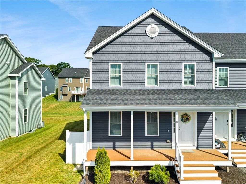 Property Photo:  8 Bernards Way 8  MA 02347 