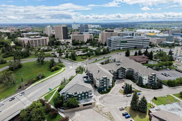 Property Photo: 3111 34 Avenue NW 323 AB T2L 0Y2