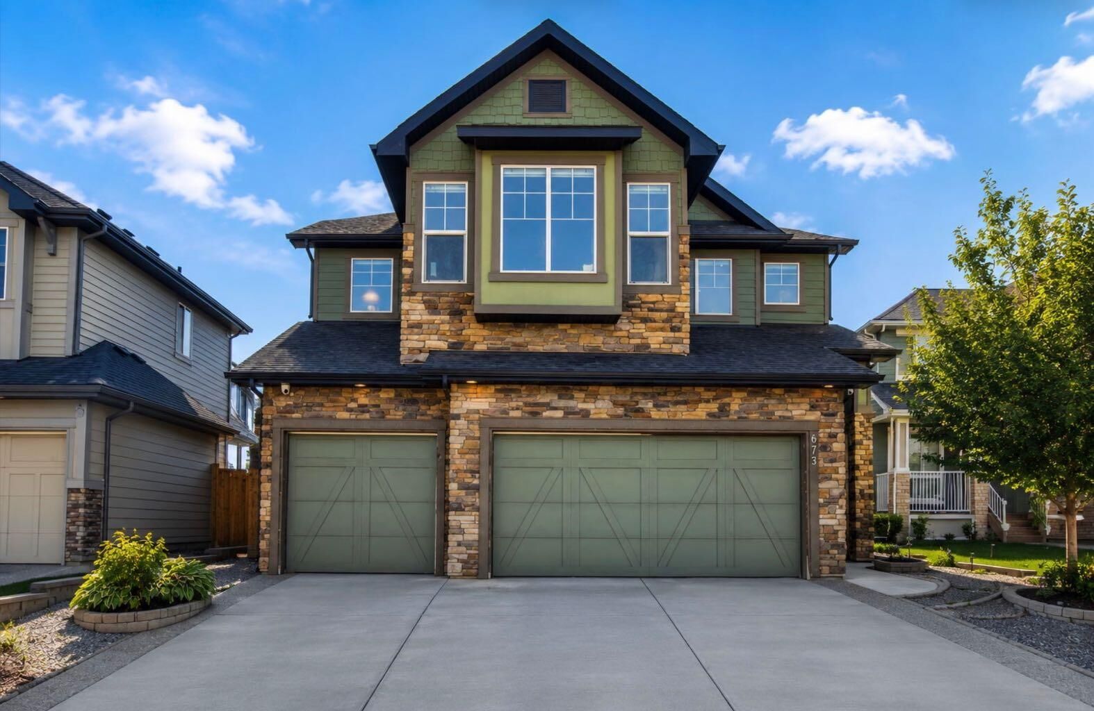 Property Photo: 673 Marina Drive AB T1X 0S3
