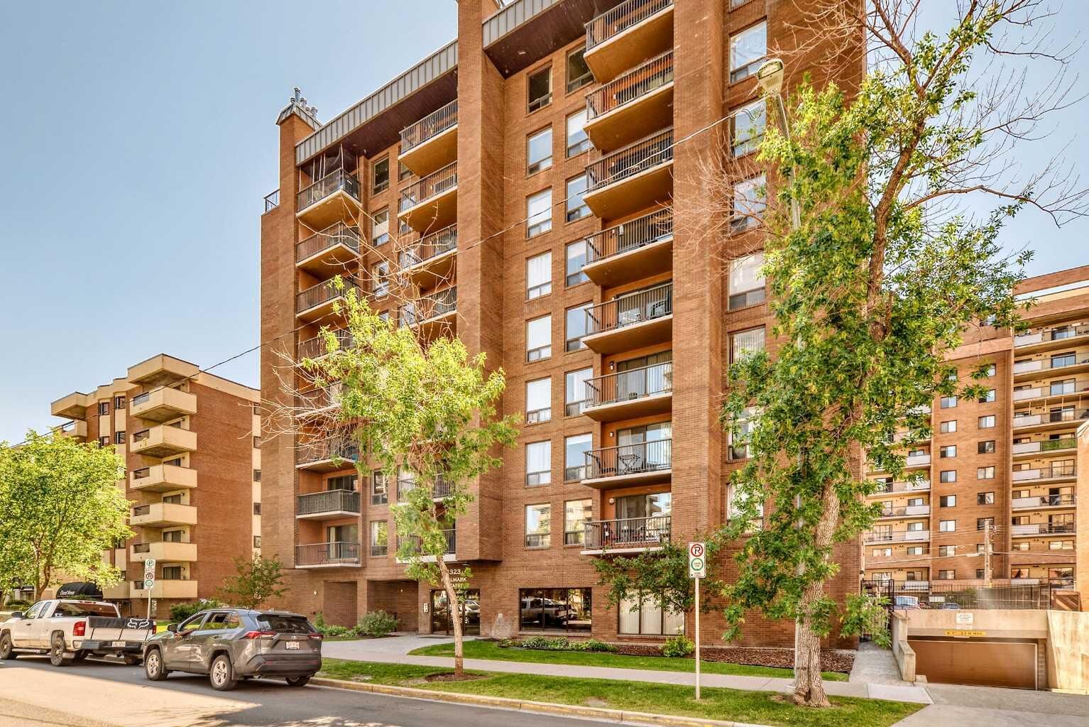Property Photo:  1323 15 Avenue SW 804  AB T3C 0X8 
