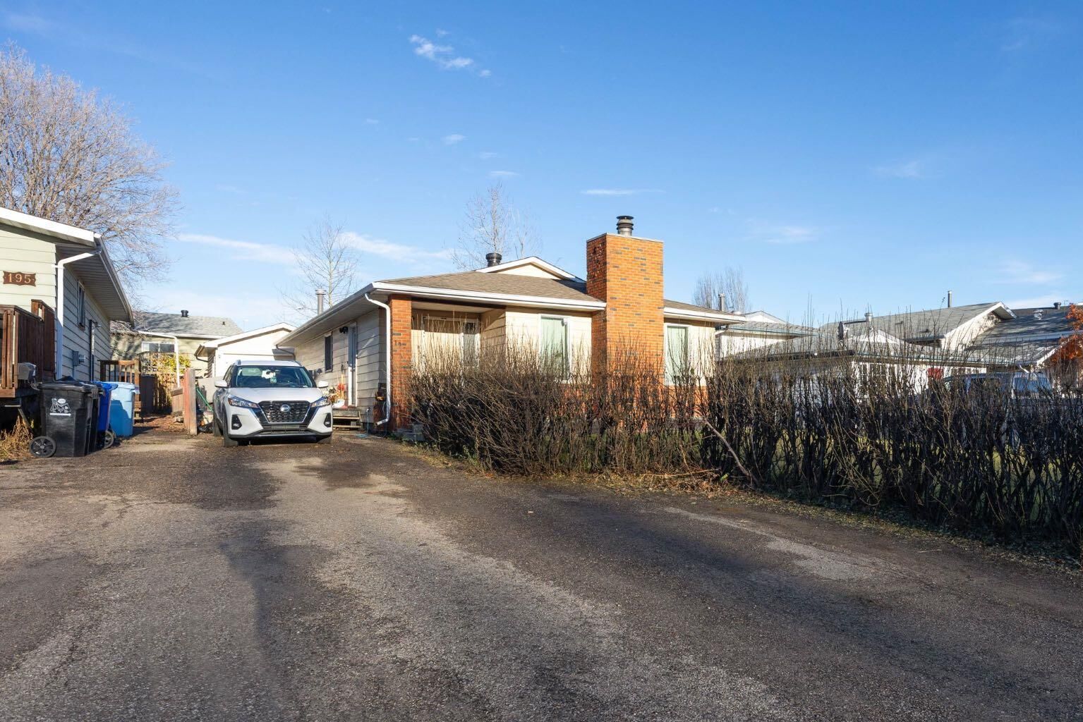 Property Photo:  193 Eymundson Road  AB T9H 4N1 