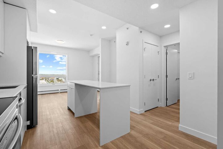 Property Photo: 8500 19 Avenue SE 2607 AB T2A 0M8