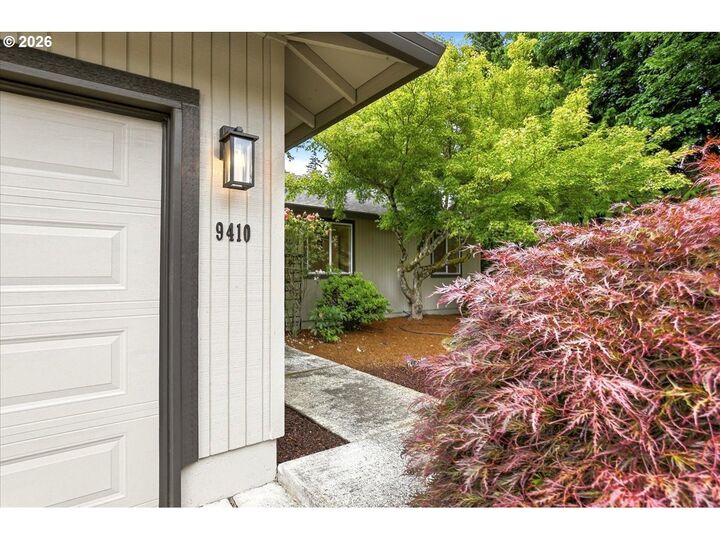 Property Photo: 9410 NE 80th Ave WA 98662