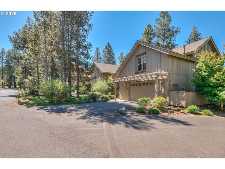 Property Photo: 57135 Fremont Dr 7 OR 97707