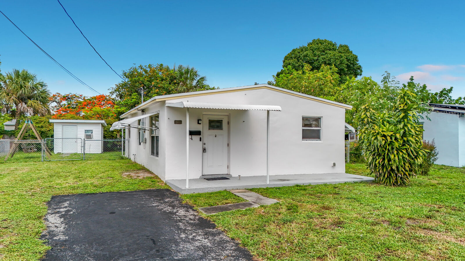 Property Photo:  2573 NW 58th Avenue  FL 33063 