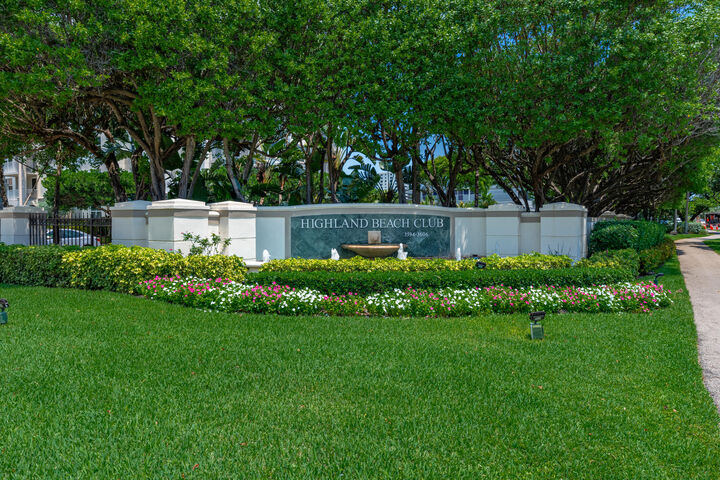 Property Photo:  3594 S Ocean Boulevard 604  FL 33487 