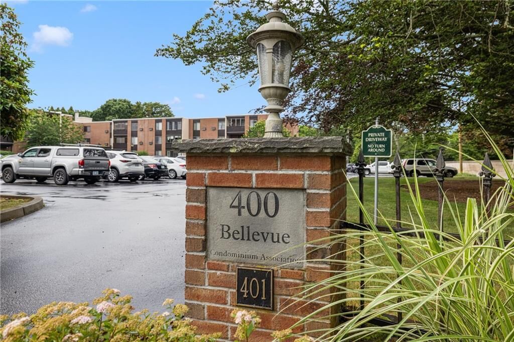 Property Photo:  401 Bellevue Avenue 308  RI 02840 