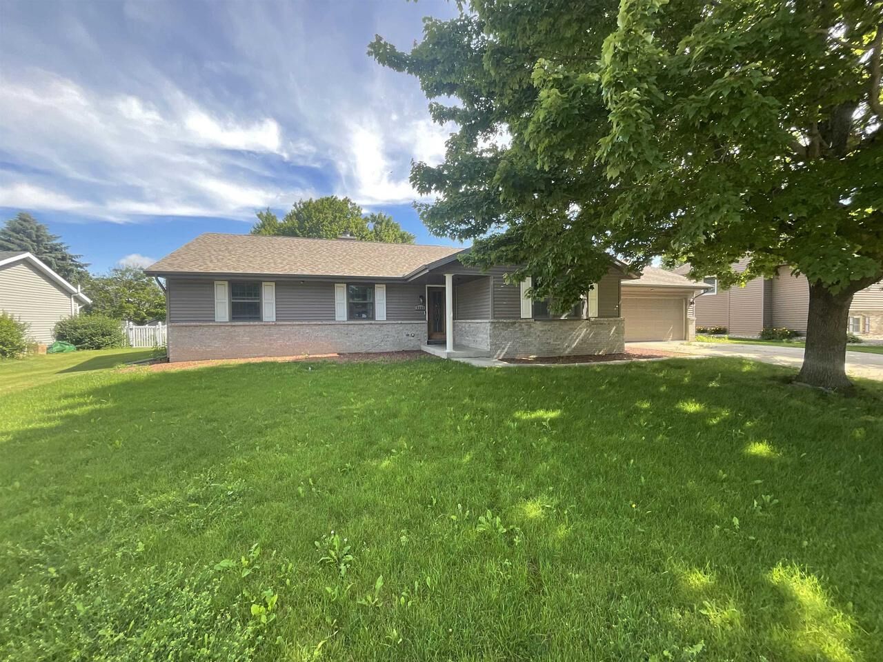 Property Photo:  4409 Southwyck Drive  WI 53546 