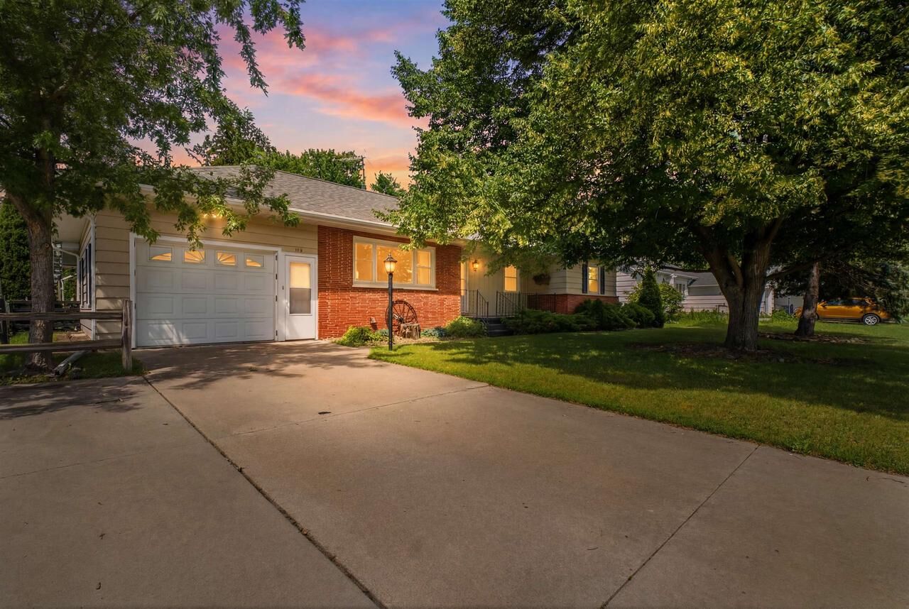 Property Photo:  122 Harvard Street  WI 54968 
