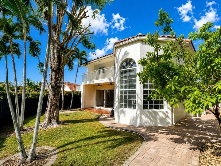 Property Photo: 5132 NW 106th Ave FL 33178