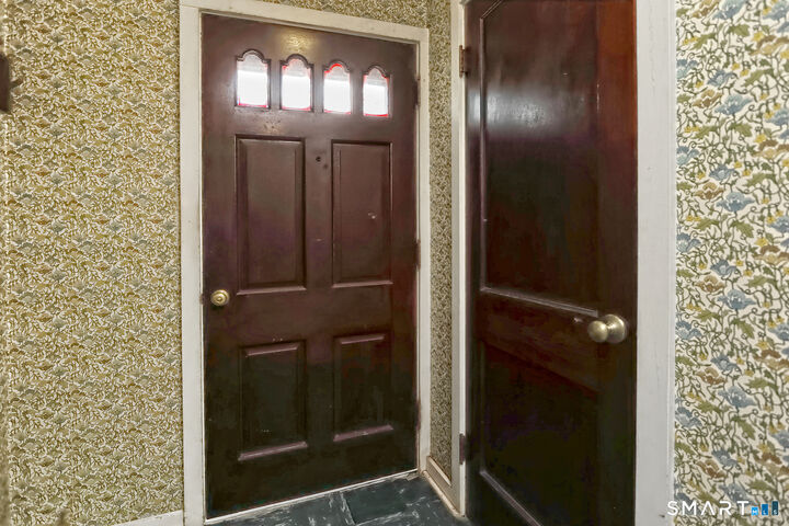 Property Photo:  112 Elmer Avenue  CT 06514 