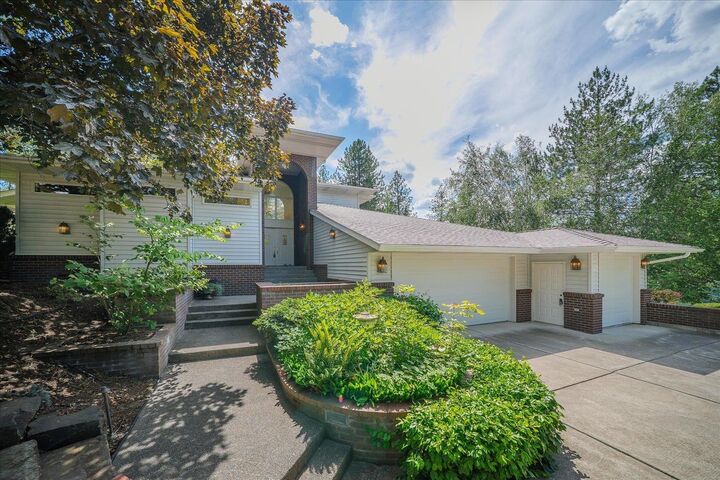 Property Photo:  4215 S Madison Rd  WA 99206 