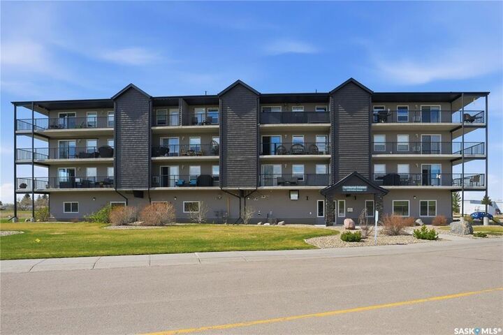 2426 Buhler Avenue 201 — photo 1