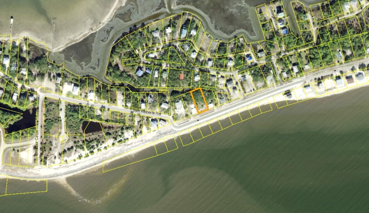 Property Photo:  1288 Alligator Drive  FL 32346 