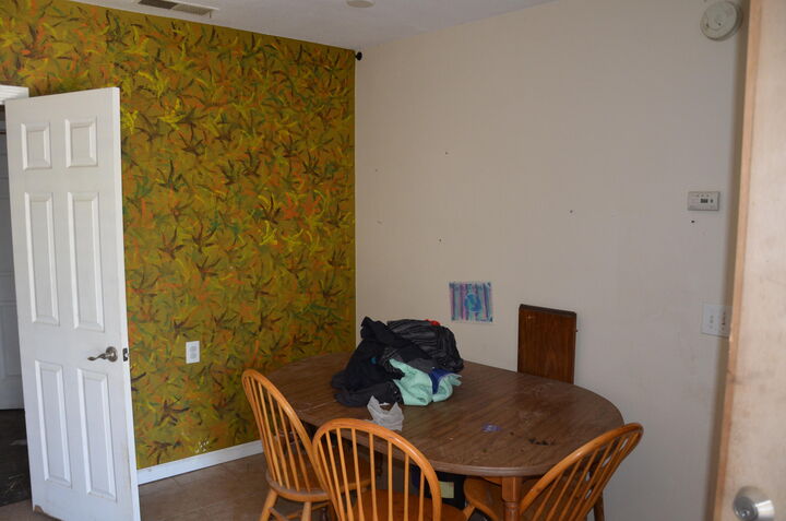 Property Photo:  967 E Mountain View Avenue  CA 93257 