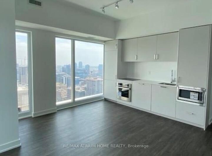 Property Photo:  88 Queen Street E 3602  ON M5C 0B6 