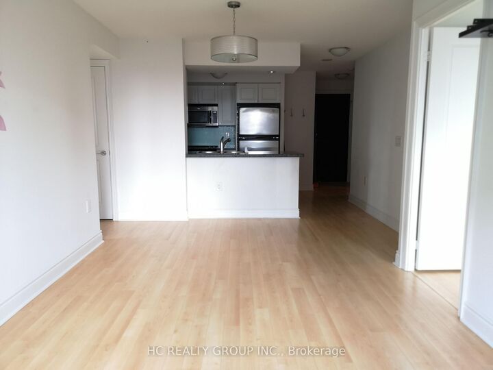 Property Photo:  500 Doris Avenue 1021  ON M2N 0C1 